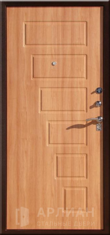 Фото №2 «Стальная дверь с декоративной панелью ясень бьянко внутри №18»